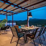 Lucatoni