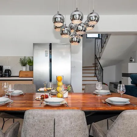 Lucatoni Holiday home Sibenik