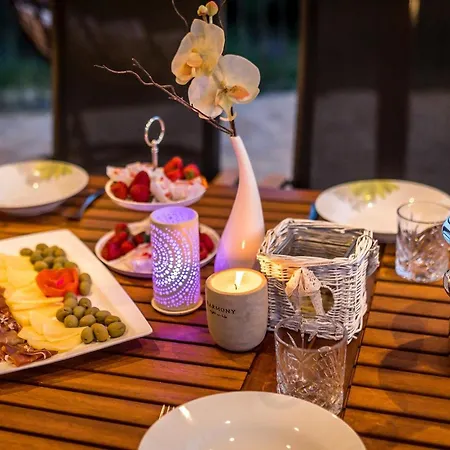 Lucatoni Holiday home *