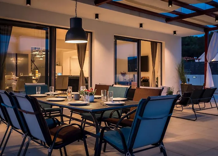 Lucatoni Holiday home *