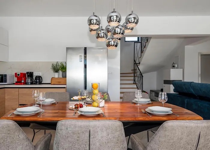 Lucatoni Vakantiehuis Šibenik