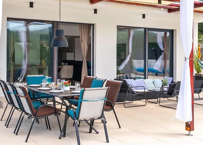 Tatil Evi Lucatoni Šibenik