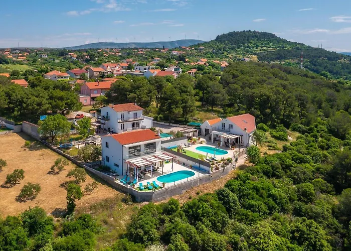 Vakantiehuis Lucatoni